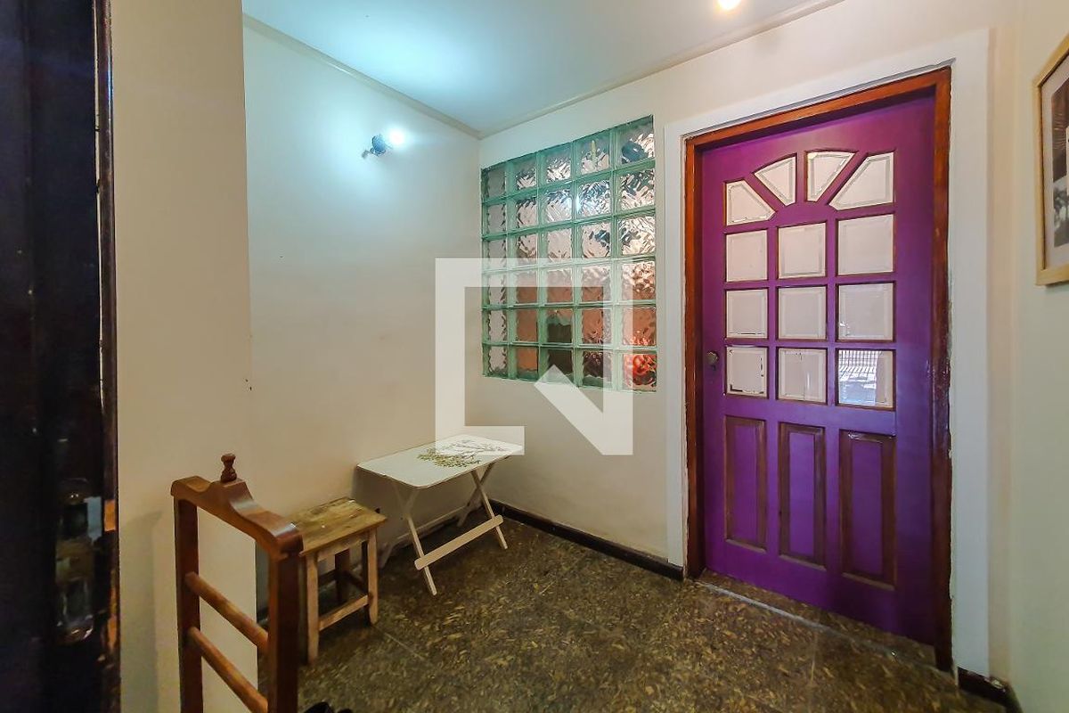 Casa, 3 quartos, 220 m² - Foto 9