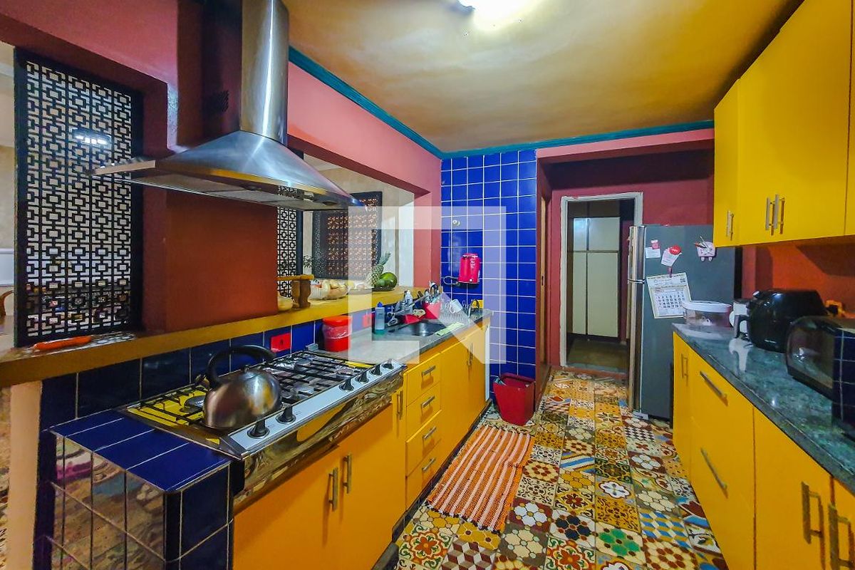 Casa, 3 quartos, 220 m² - Foto 83