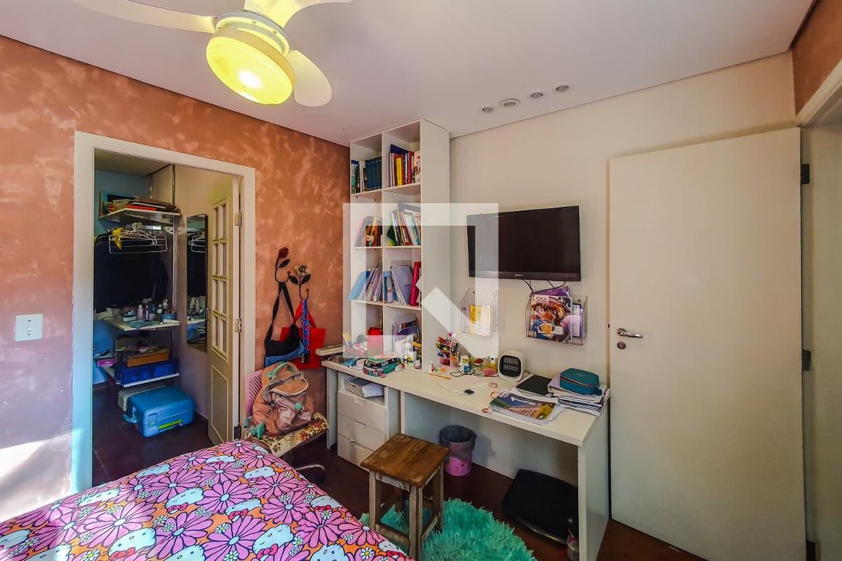 Casa, 3 quartos, 220 m² - Foto 34