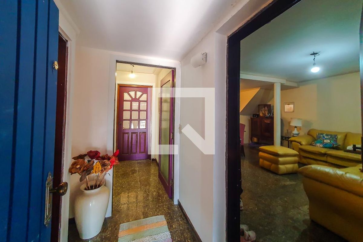 Casa, 3 quartos, 220 m² - Foto 11