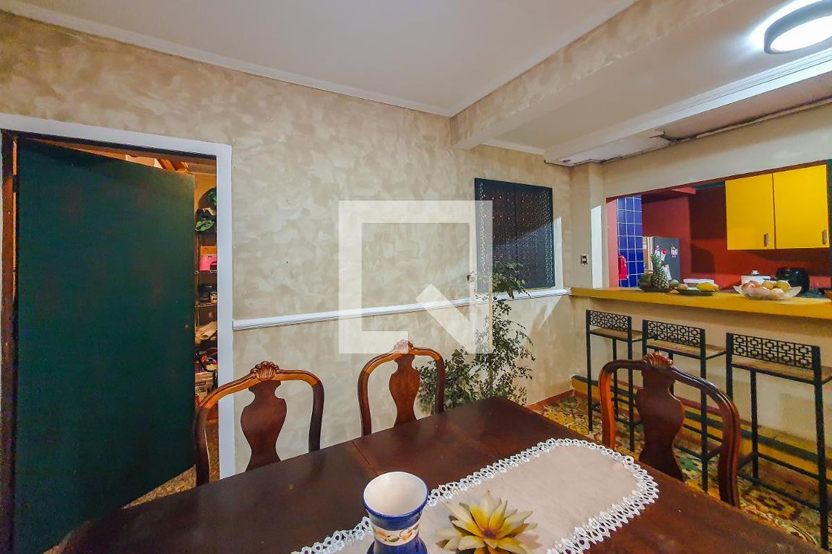 Casa, 3 quartos, 220 m² - Foto 75