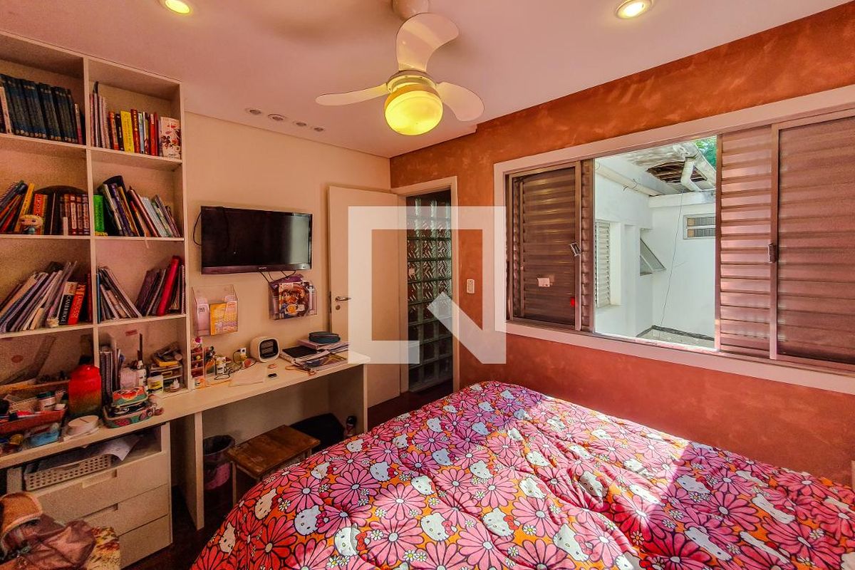 Casa, 3 quartos, 220 m² - Foto 33