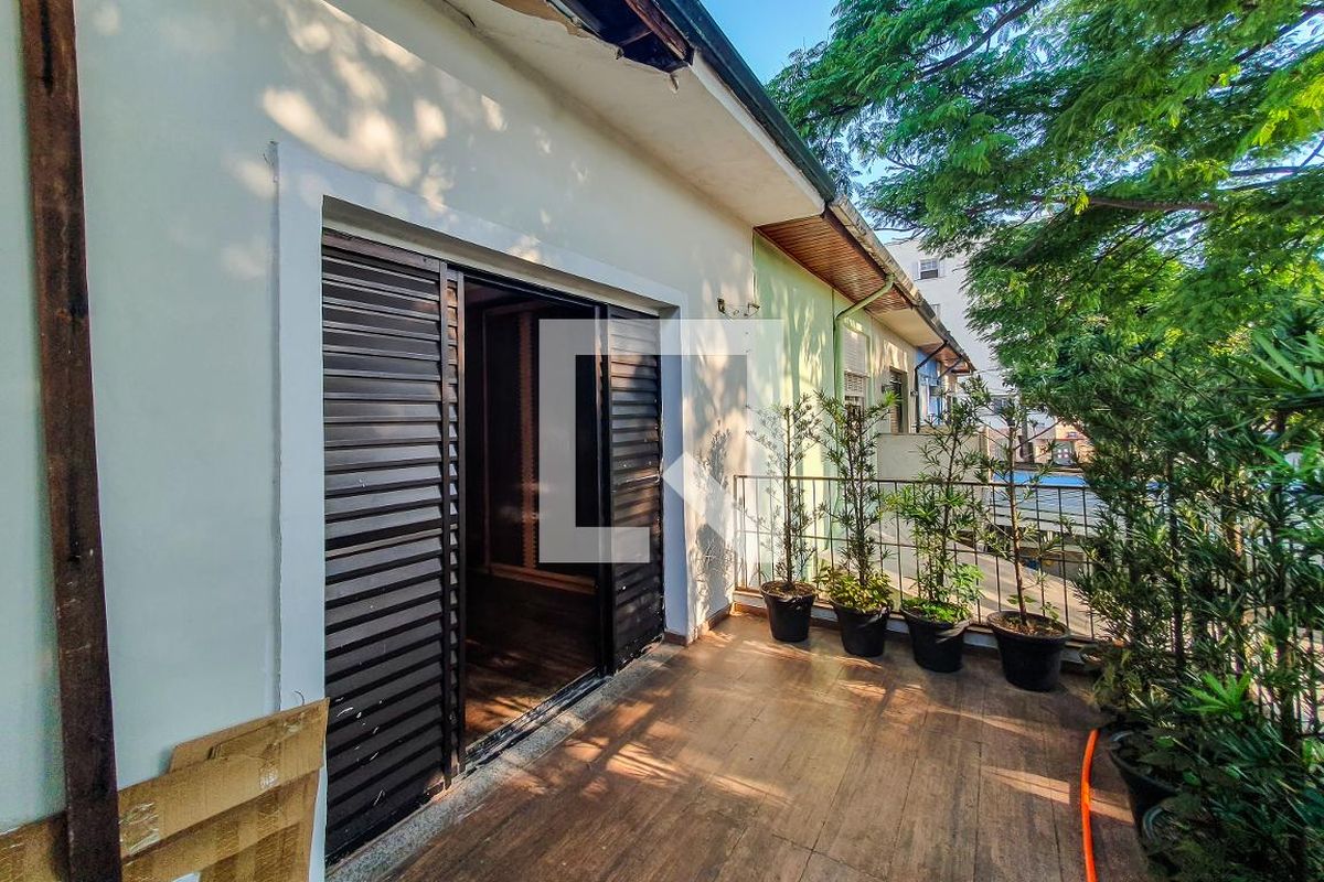 Casa, 3 quartos, 220 m² - Foto 61