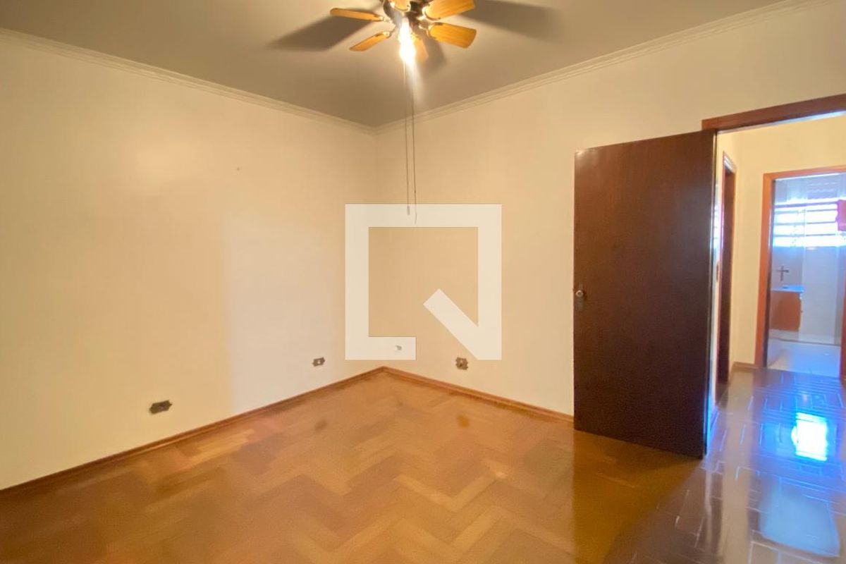 Casa, 3 quartos, 198 m² - Foto 50