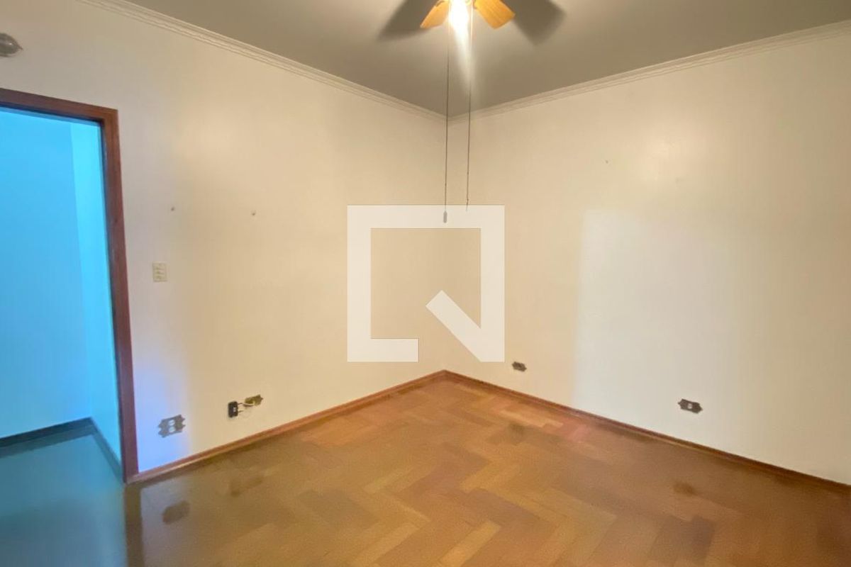 Casa, 3 quartos, 198 m² - Foto 52
