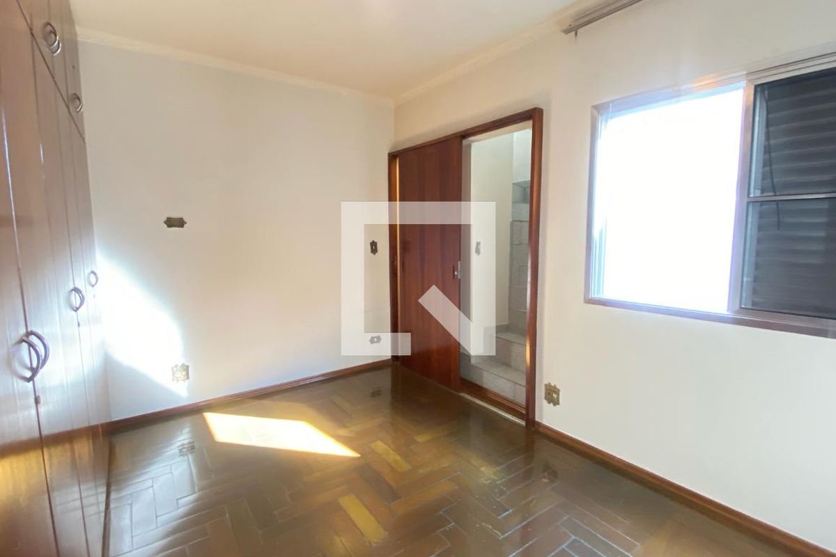 Casa, 3 quartos, 198 m² - Foto 42