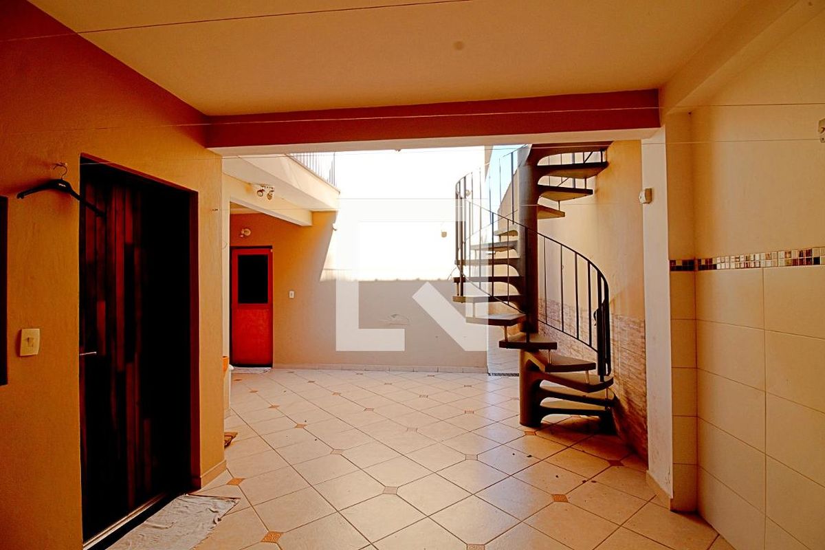 Casa, 3 quartos, 219 m² - Foto 134