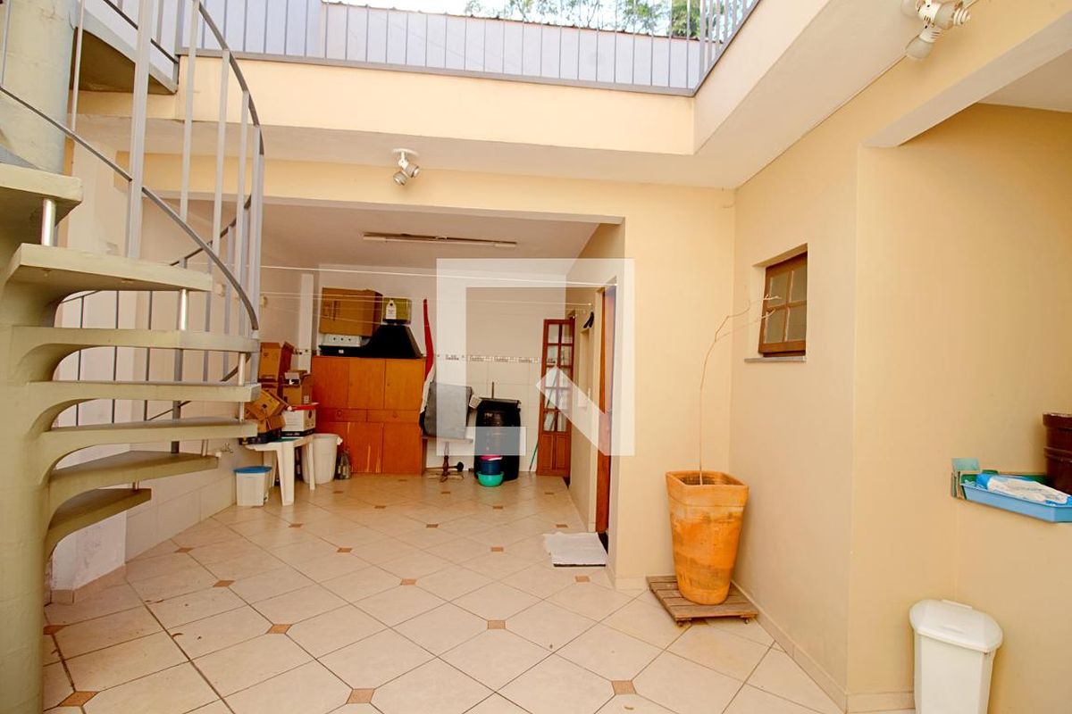 Casa, 3 quartos, 219 m² - Foto 140
