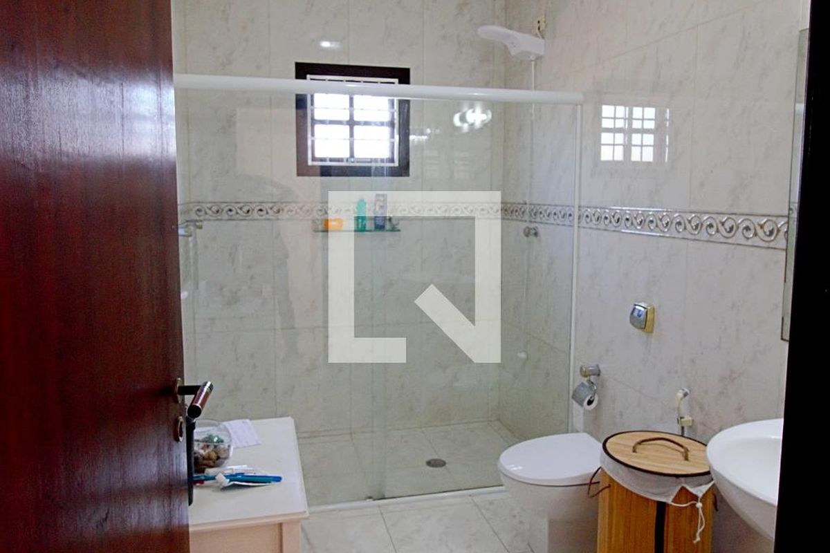Casa, 3 quartos, 219 m² - Foto 92