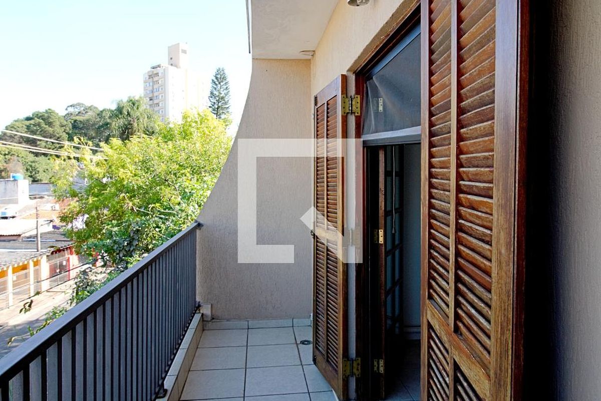 Casa, 3 quartos, 219 m² - Foto 58