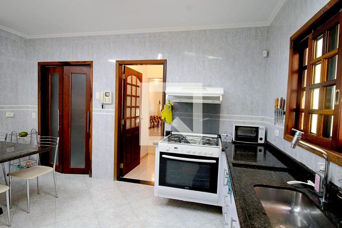 Casa, 3 quartos, 219 m² - Foto 112