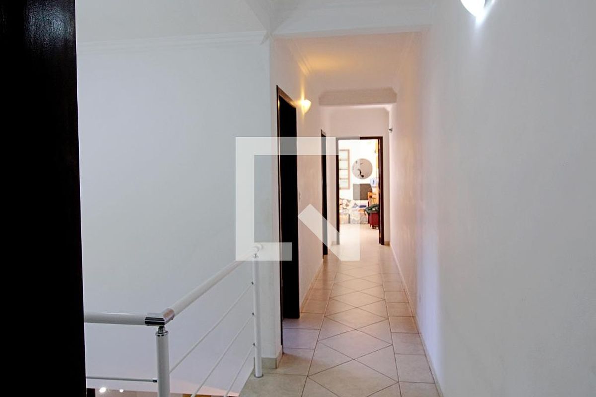 Casa, 3 quartos, 219 m² - Foto 40