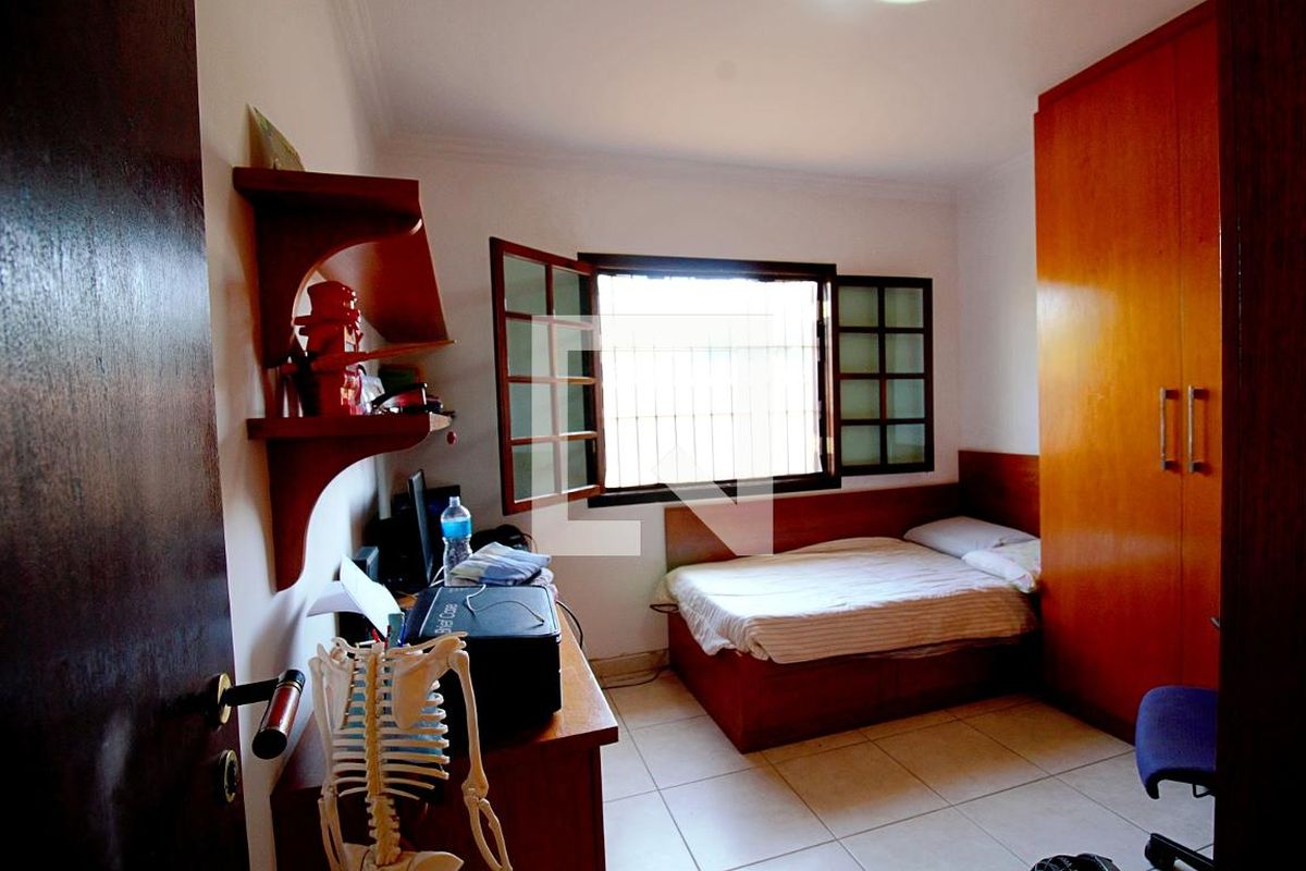 Casa, 3 quartos, 219 m² - Foto 72