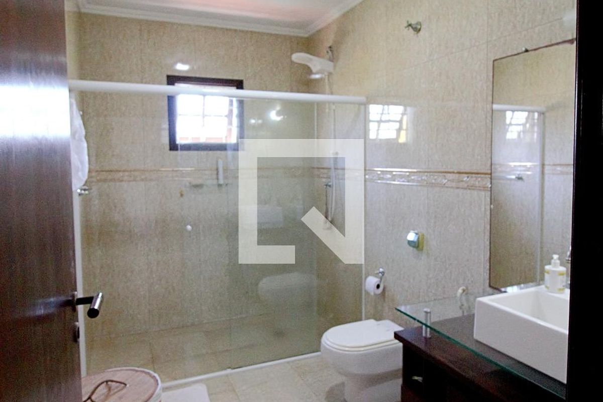 Casa, 3 quartos, 219 m² - Foto 66