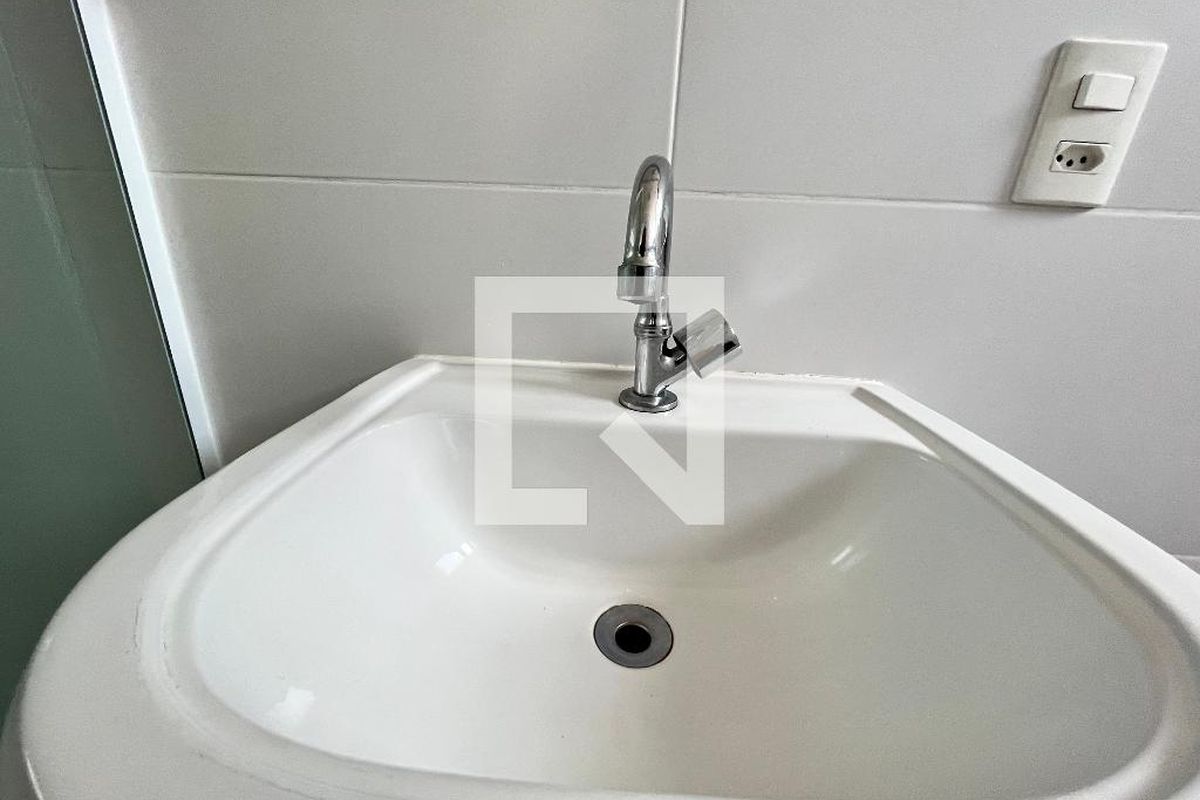 Apartamento à Venda - Cambuí, 1 Quarto,  42 m2 em , Campinas - sp | SoloBR