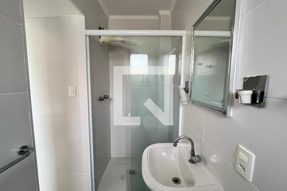 Apartamento à Venda - Cambuí, 1 Quarto,  42 m2 em , Campinas - sp | SoloBR