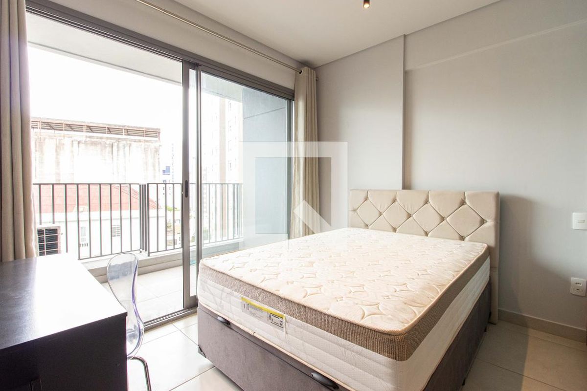 Apartamento, 1 quarto, 28 m² - Foto 2