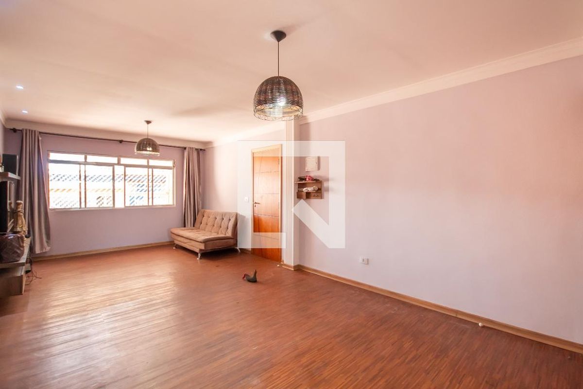 Casa, 3 quartos, 250 m² - Foto 2