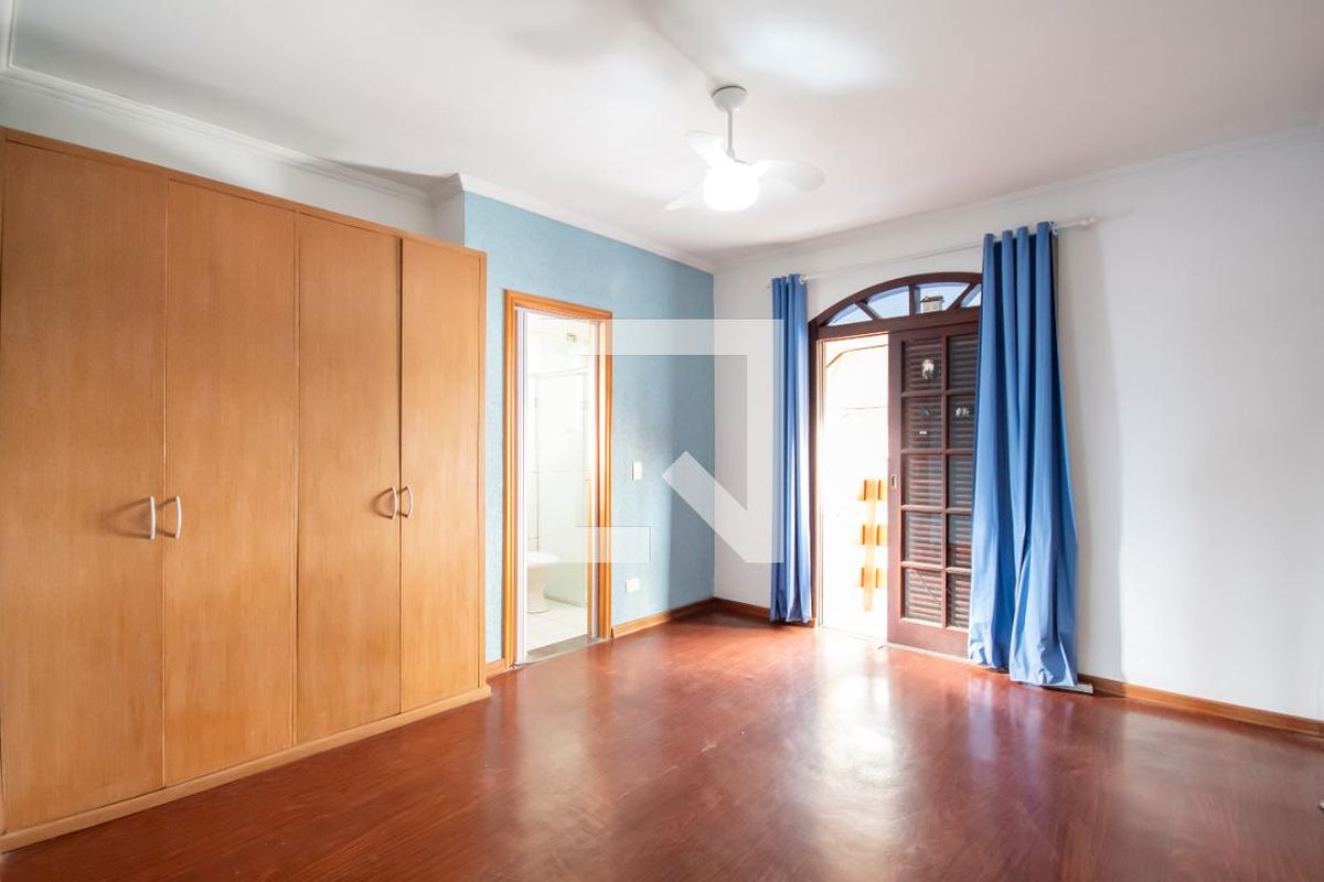 Casa, 3 quartos, 250 m² - Foto 62