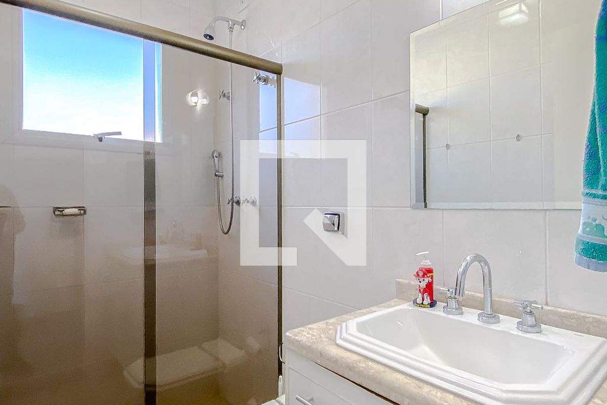 Casa, 3 quartos, 230 m² - Foto 92