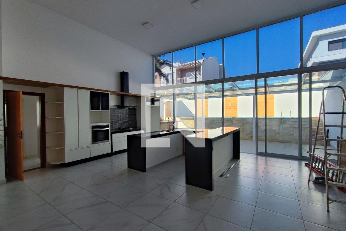 Casa à Venda - Swiss Park, 4 Quartos,  282 m2 em , Campinas - sp | SoloBR