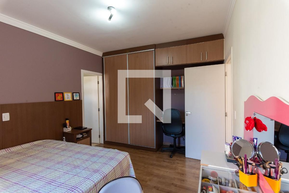 Casa à Venda - Swiss Park, 3 Quartos,  255 m2 em , Campinas - sp | SoloBR