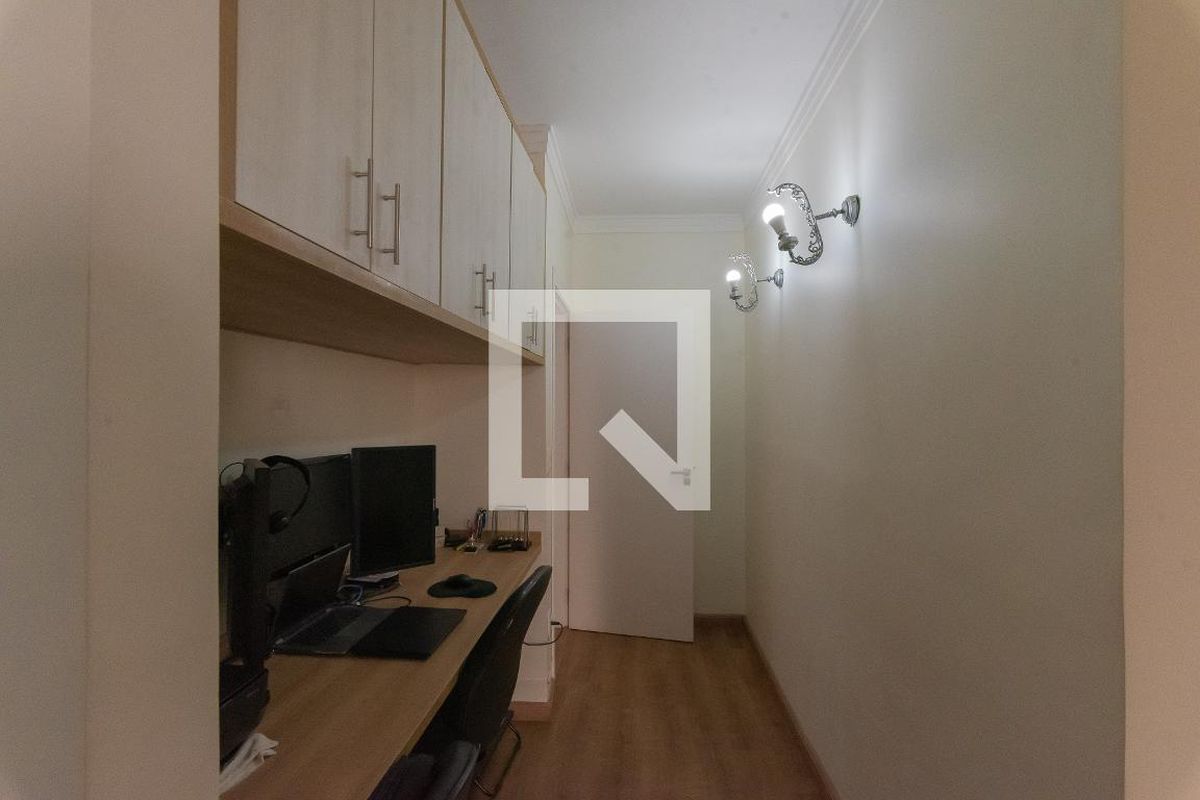 Casa à Venda - Swiss Park, 3 Quartos,  255 m2 em , Campinas - sp | SoloBR