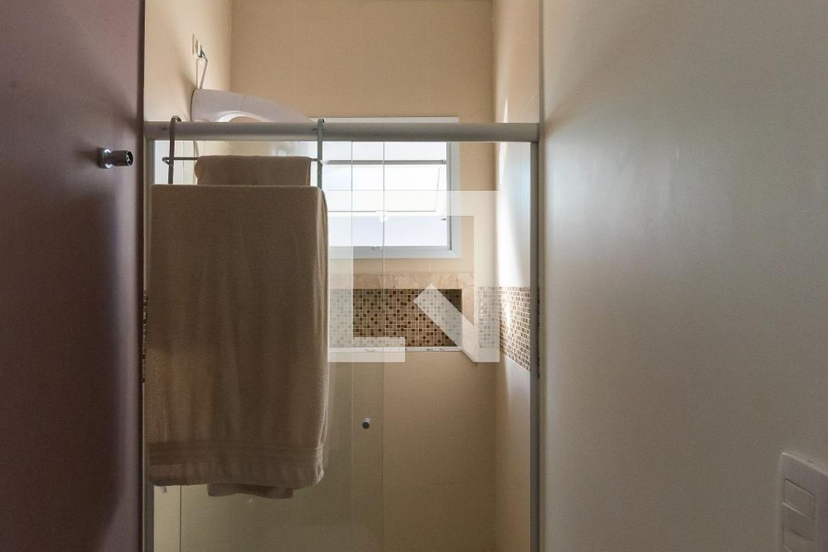 Casa à Venda - Swiss Park, 3 Quartos,  255 m2 em , Campinas - sp | SoloBR