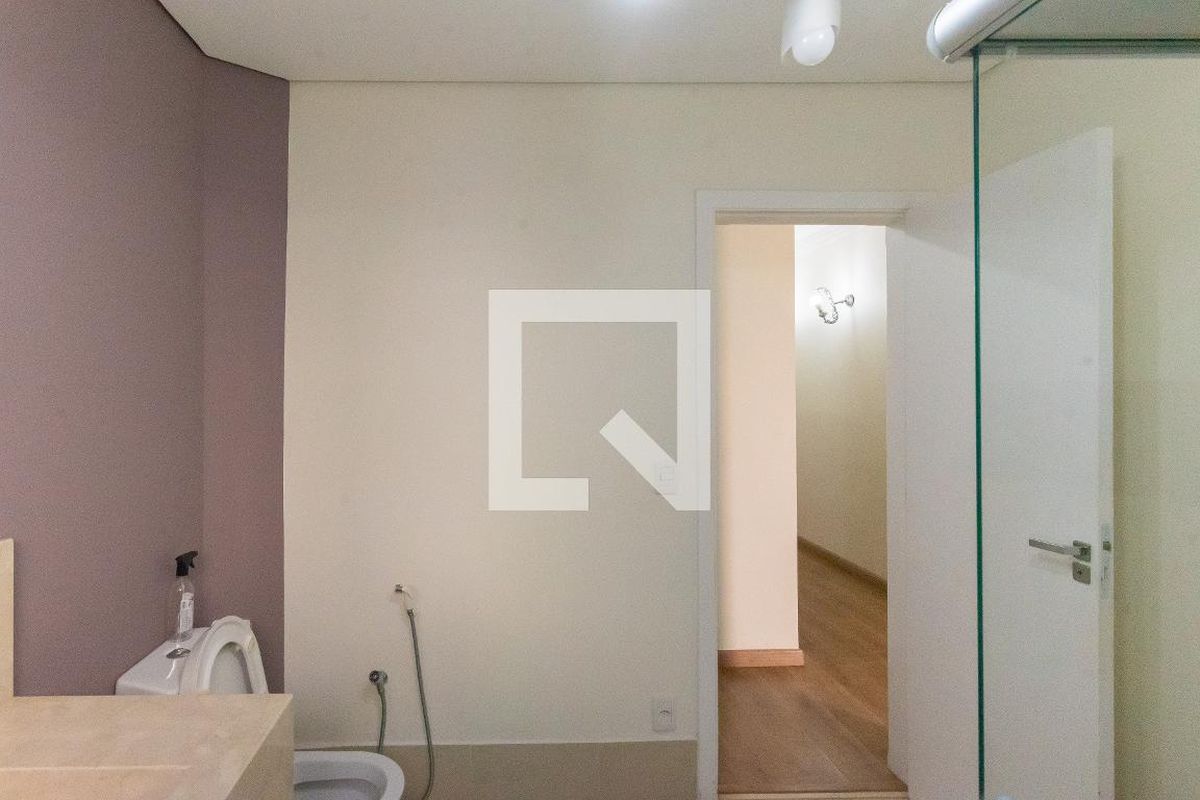 Casa à Venda - Swiss Park, 3 Quartos,  255 m2 em , Campinas - sp | SoloBR