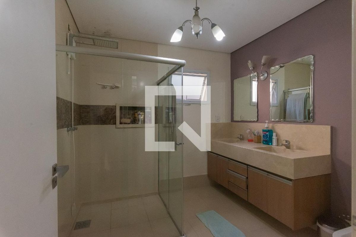 Casa à Venda - Swiss Park, 3 Quartos,  255 m2 em , Campinas - sp | SoloBR