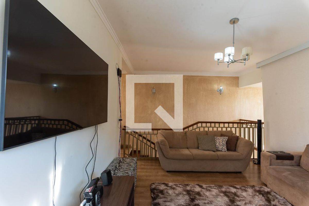 Casa à Venda - Swiss Park, 3 Quartos,  255 m2 em , Campinas - sp | SoloBR