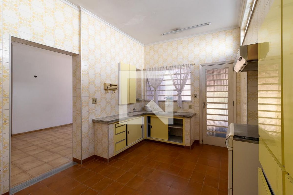 Casa à Venda - Jardim Planalto, 5 Quartos,  544 m2 em , Campinas - sp | SoloBR