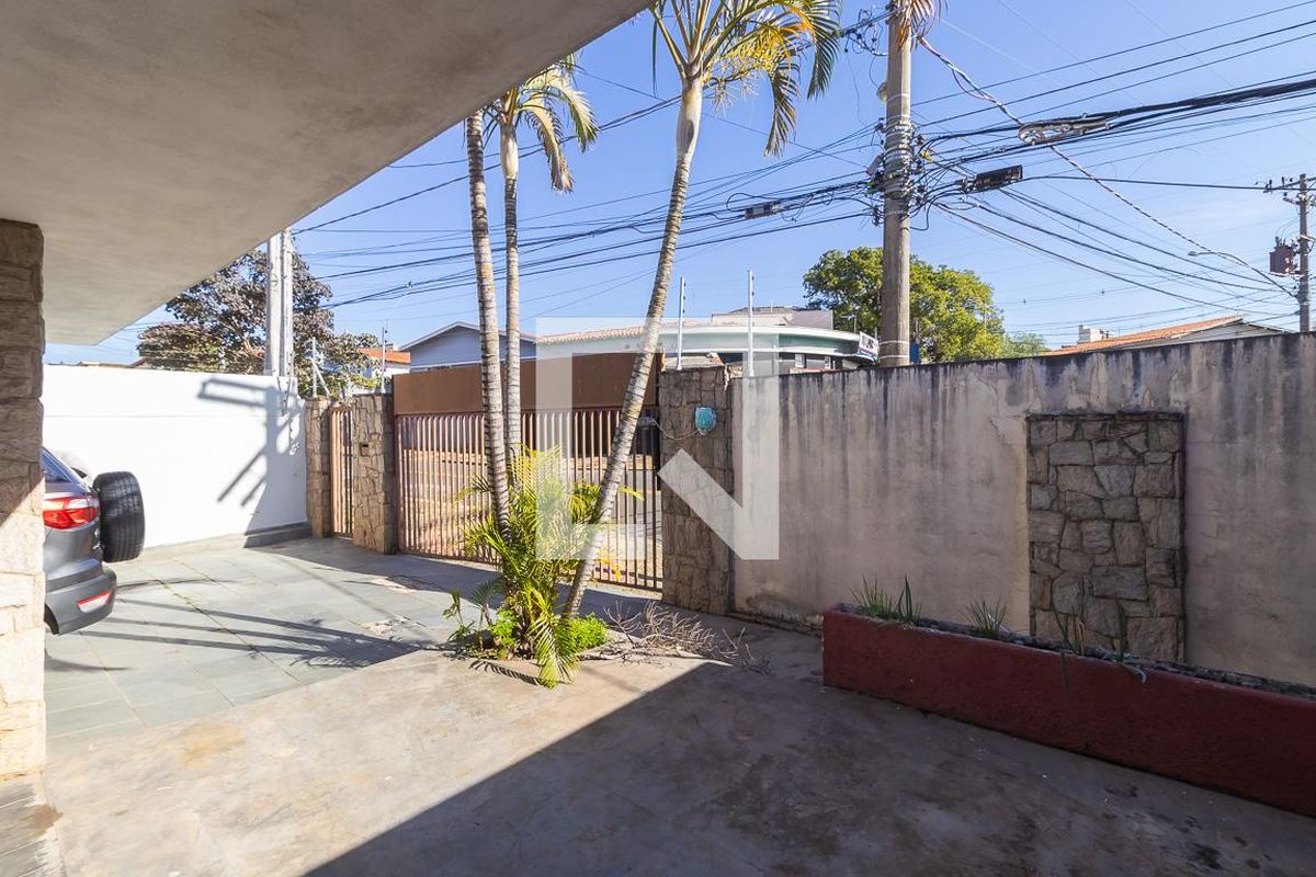 Casa à Venda - Jardim Planalto, 5 Quartos,  544 m2 em , Campinas - sp | SoloBR