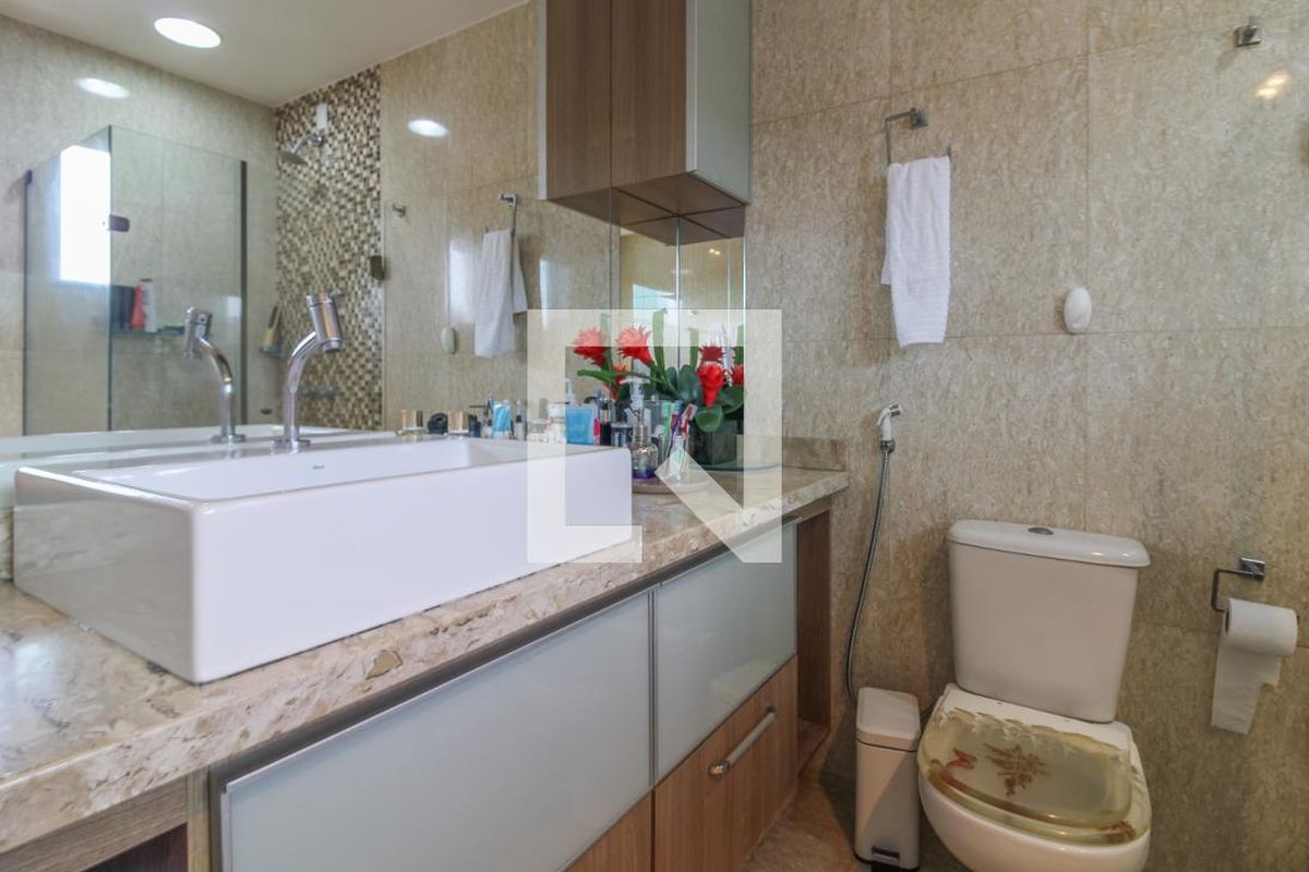 Casa, 4 quartos, 300 m² - Foto 38
