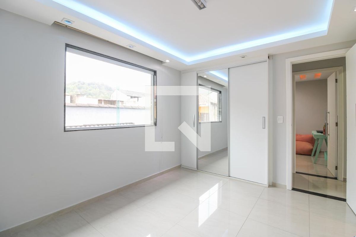 Casa, 4 quartos, 300 m² - Foto 46