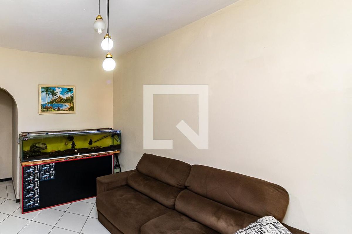 Casa, 4 quartos, 215 m² - Foto 3