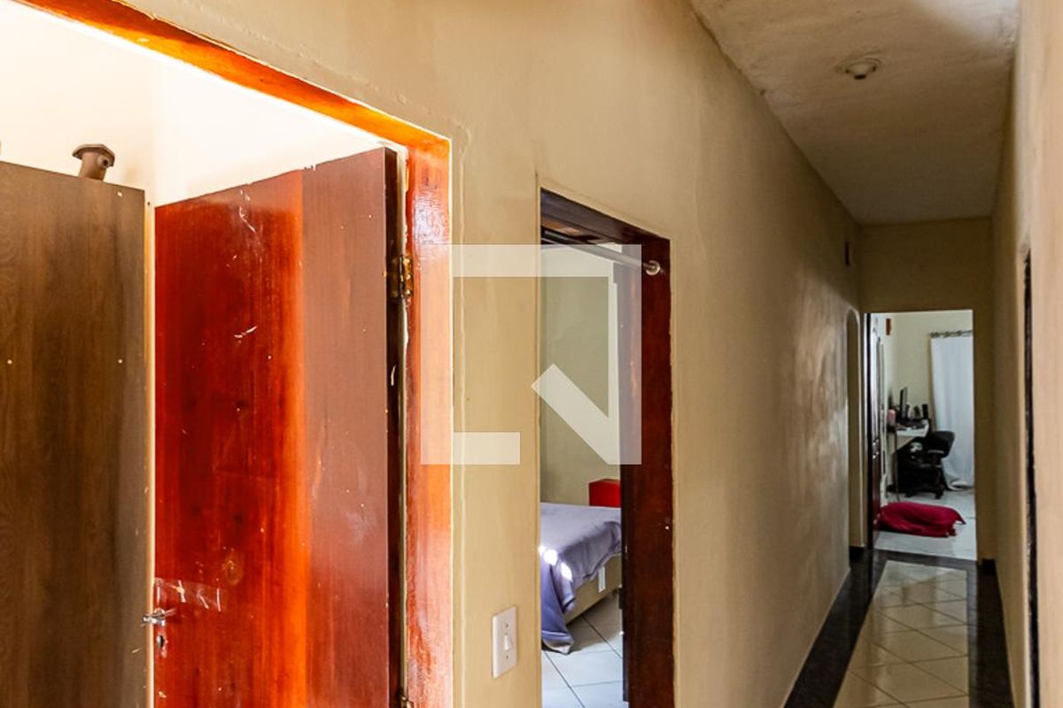 Casa, 4 quartos, 215 m² - Foto 10
