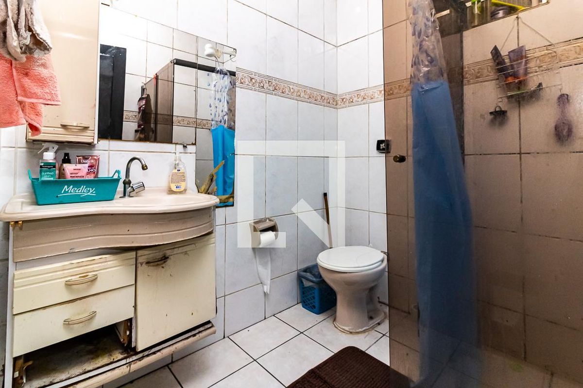 Casa, 4 quartos, 215 m² - Foto 47