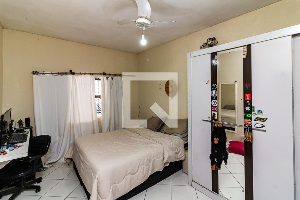 Casa, 4 quartos, 215 m² - Foto 14