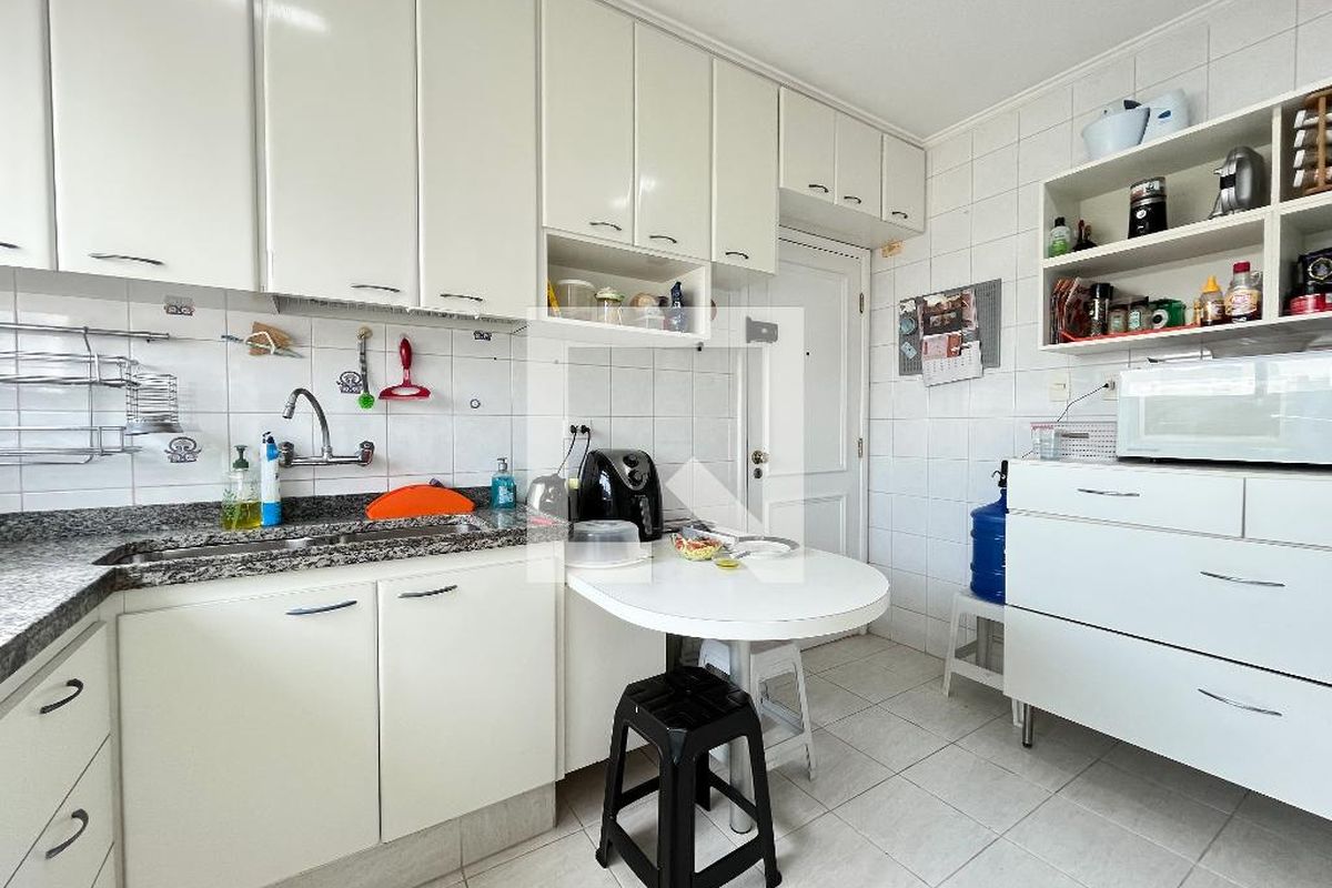 Apartamento, 4 quartos, 132 m² - Foto 45