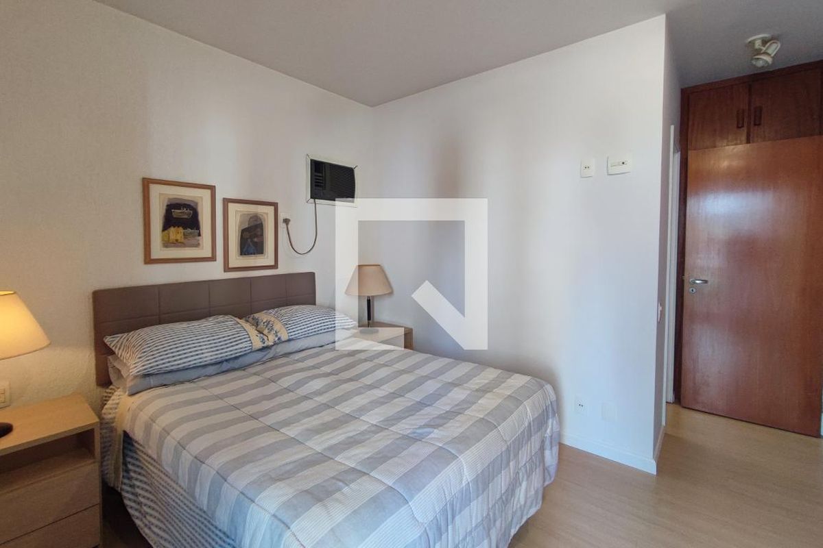 Apartamento à Venda - Cambuí, 1 Quarto,  70 m2 em , Campinas - sp | SoloBR