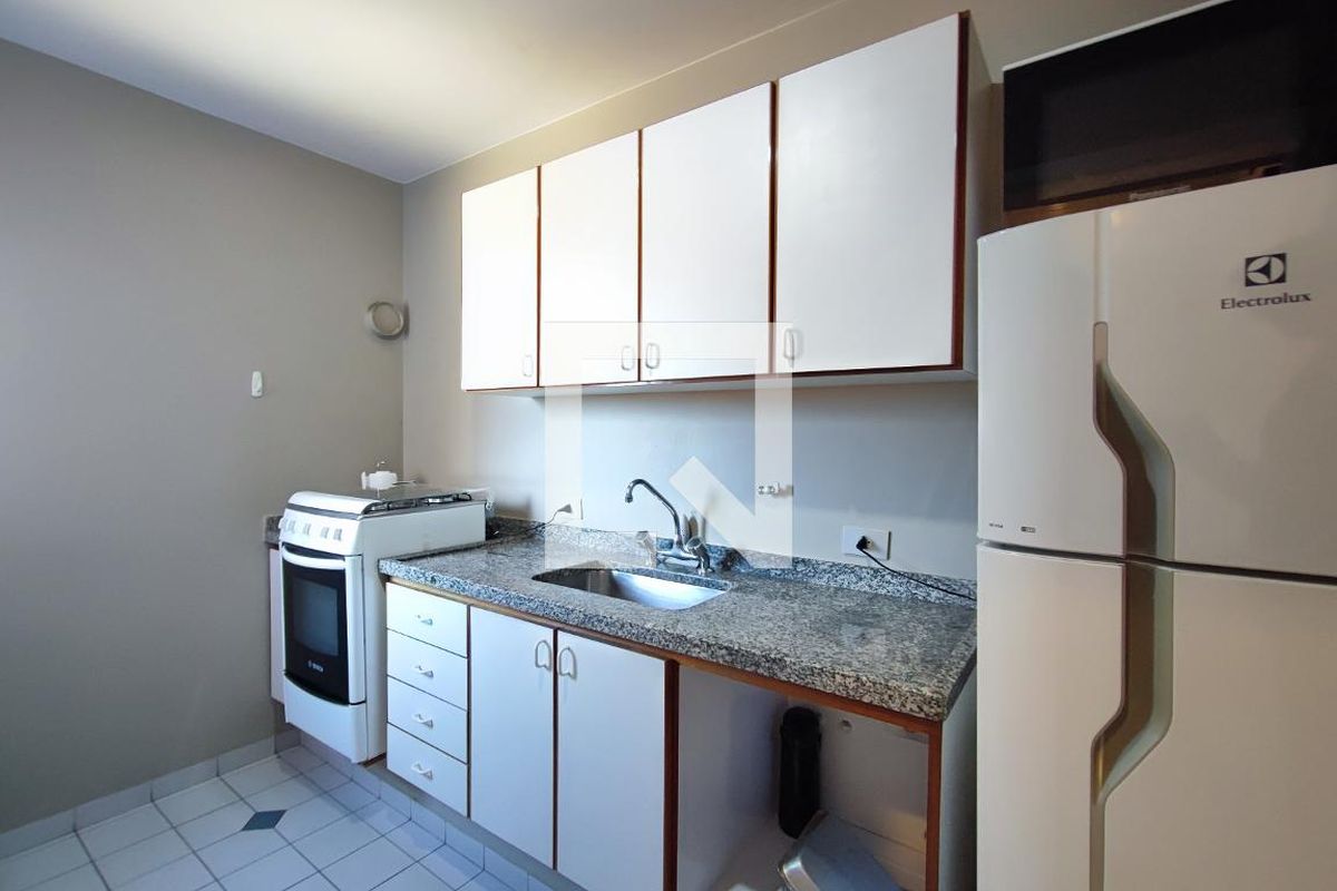 Apartamento à Venda - Cambuí, 1 Quarto,  70 m2 em , Campinas - sp | SoloBR