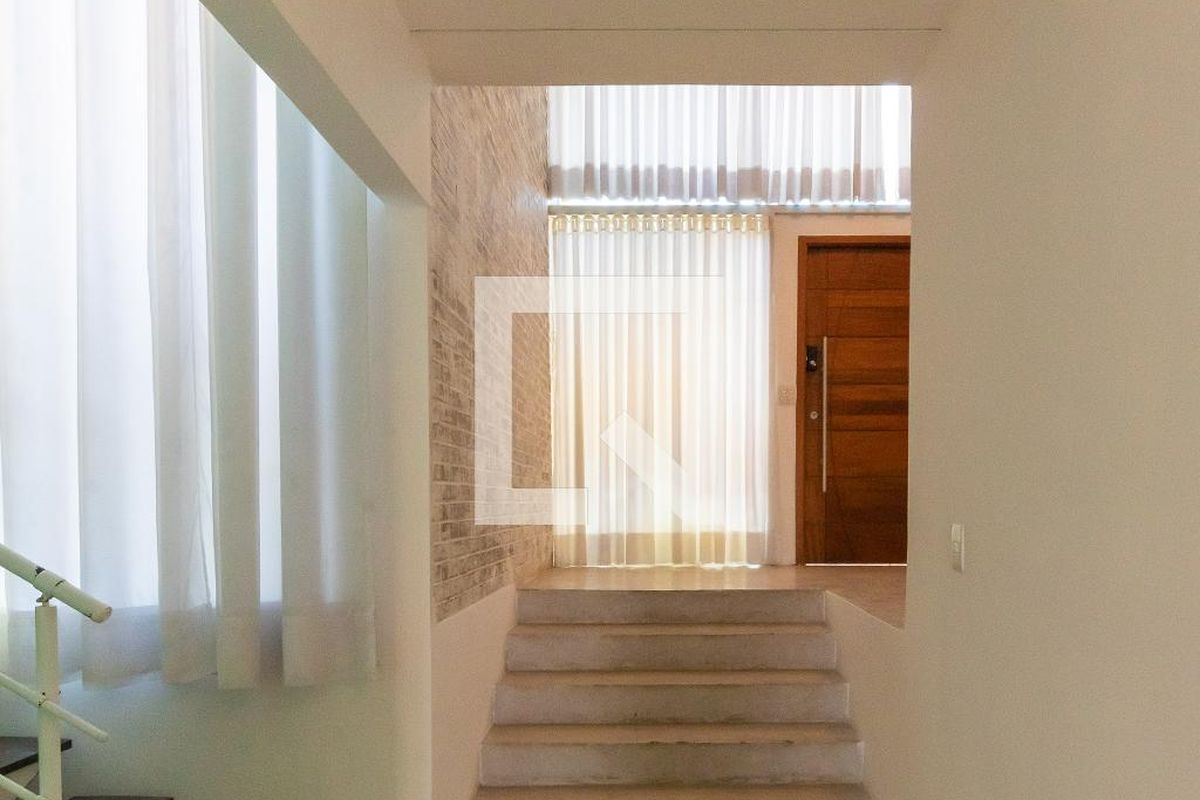 Casa à Venda - Swiss Park, 3 Quartos,  234 m2 em , Campinas - sp | SoloBR