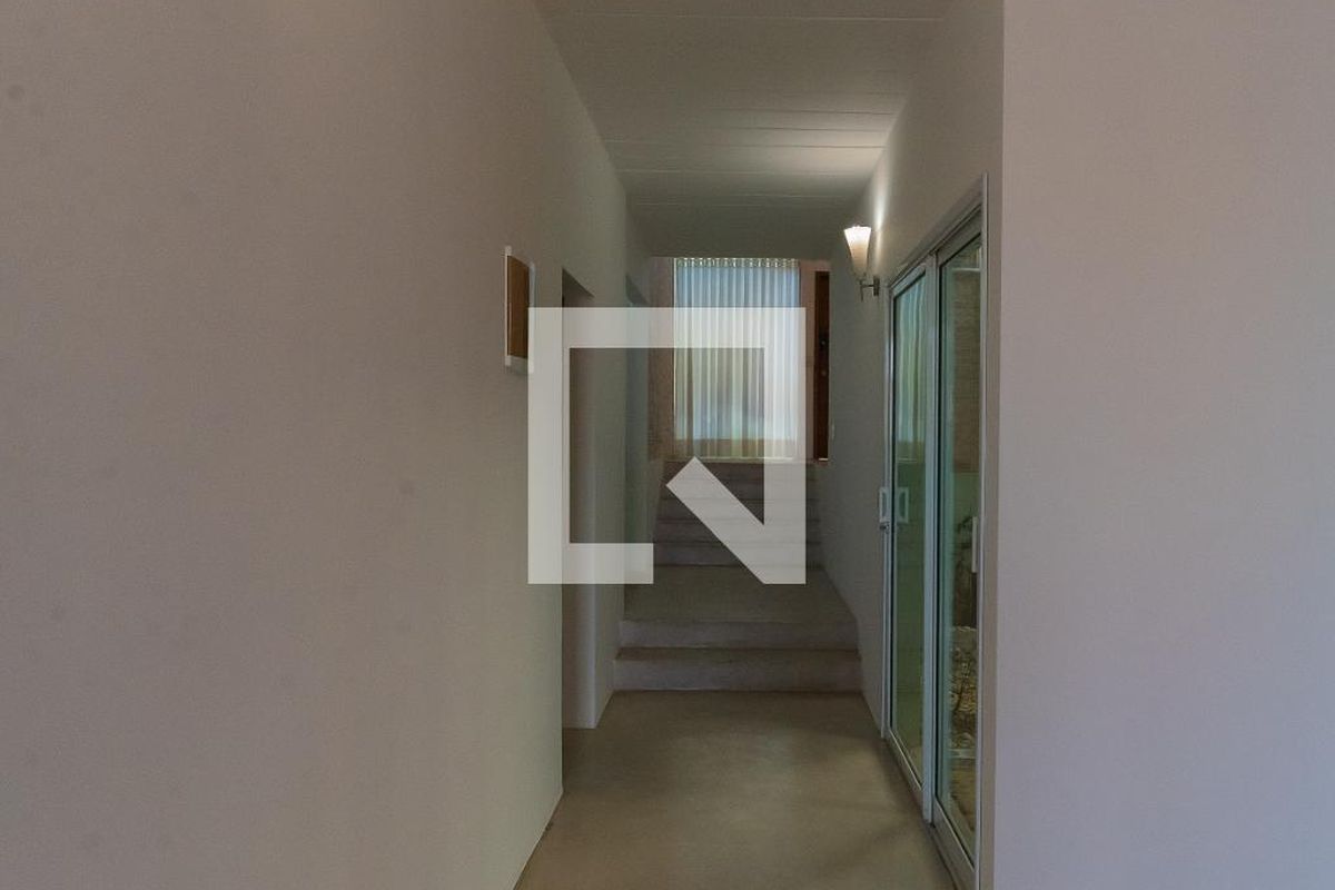 Casa à Venda - Swiss Park, 3 Quartos,  234 m2 em , Campinas - sp | SoloBR