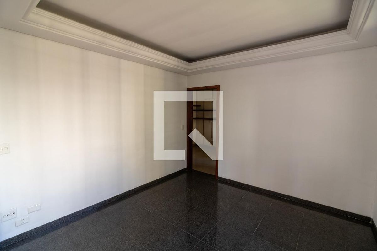 Apartamento, 4 quartos, 224 m² - Foto 10