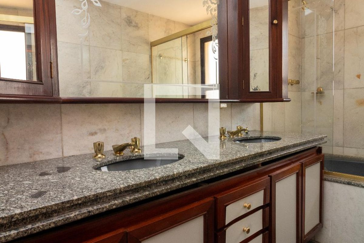 Apartamento, 4 quartos, 224 m² - Foto 90