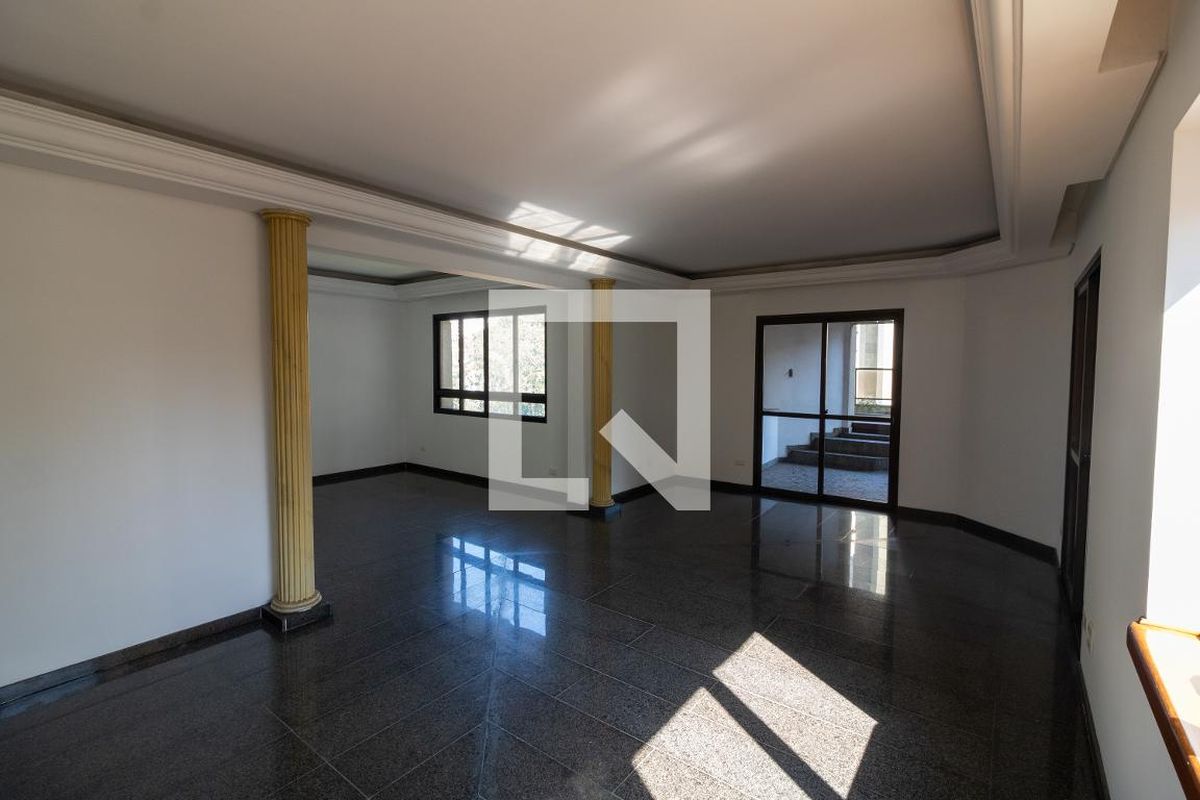 Apartamento, 4 quartos, 224 m² - Foto 2