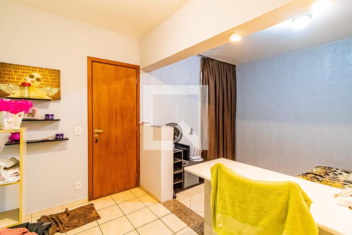 Casa, 3 quartos, 245 m² - Foto 91