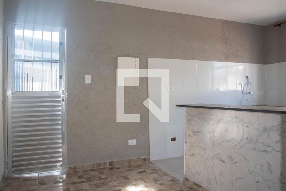 Casa, 1 quarto, 33 m² - Foto 4