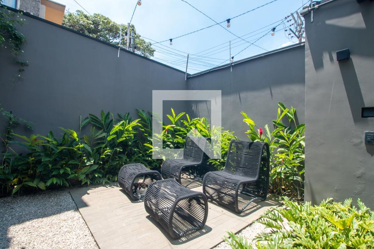Casa, 2 quartos, 200 m² - Foto 25